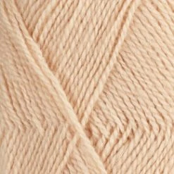 Aprikos 4206 - Finullgarn 50g