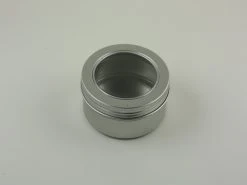 Burk Med Fönster 8cm